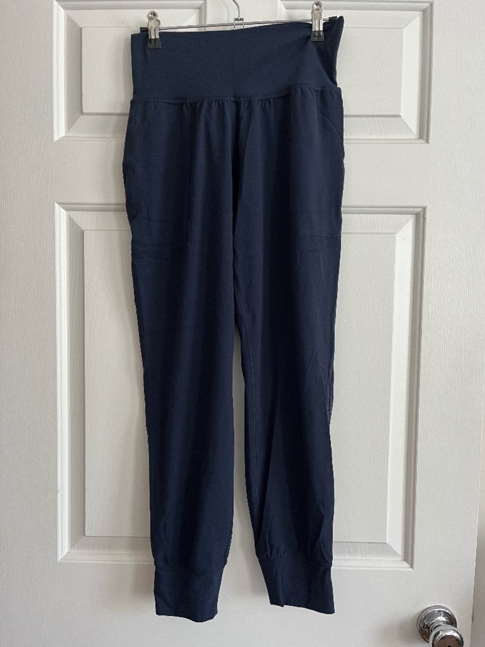 Athleta Salutation Navy Blue Joggers | Size Small Petite